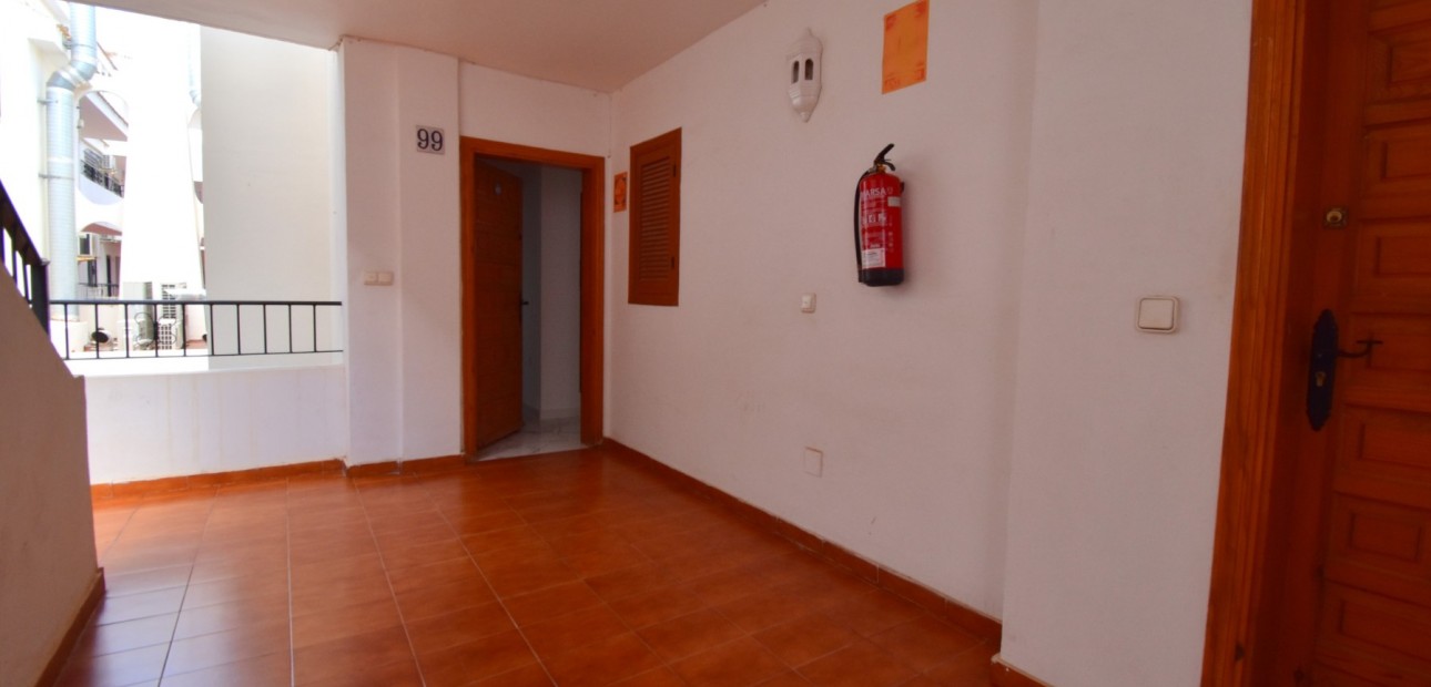 Herverkoop - Appartement / flat -
Orihuela Costa - Villamartin