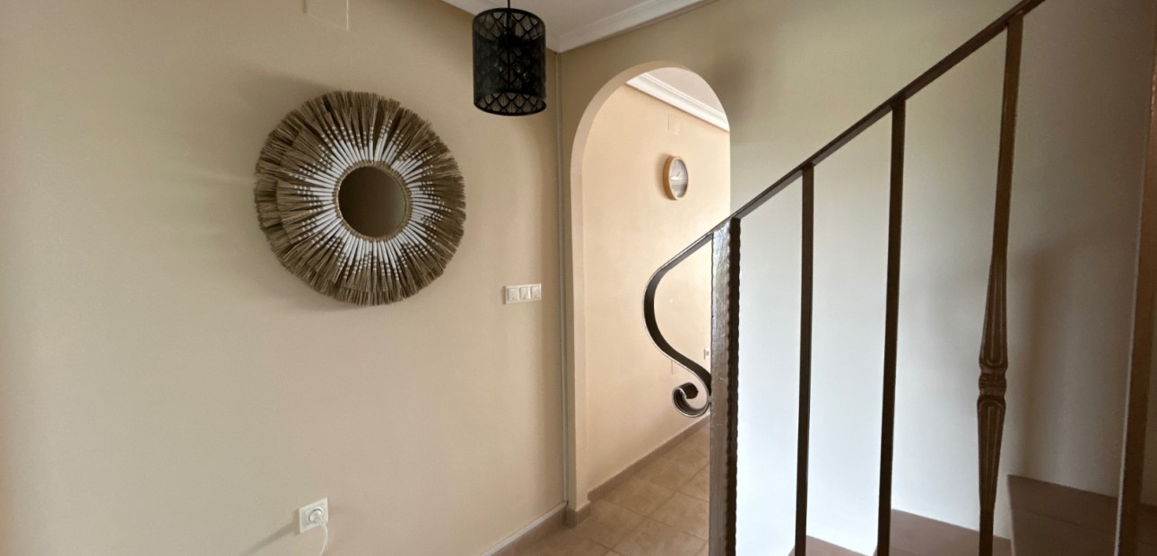 Sale - Apartment / flat -
Jacarilla