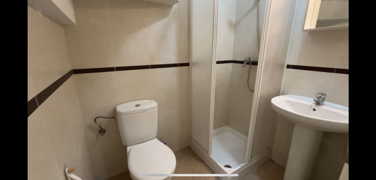 Sale - Apartment / flat -
Jacarilla