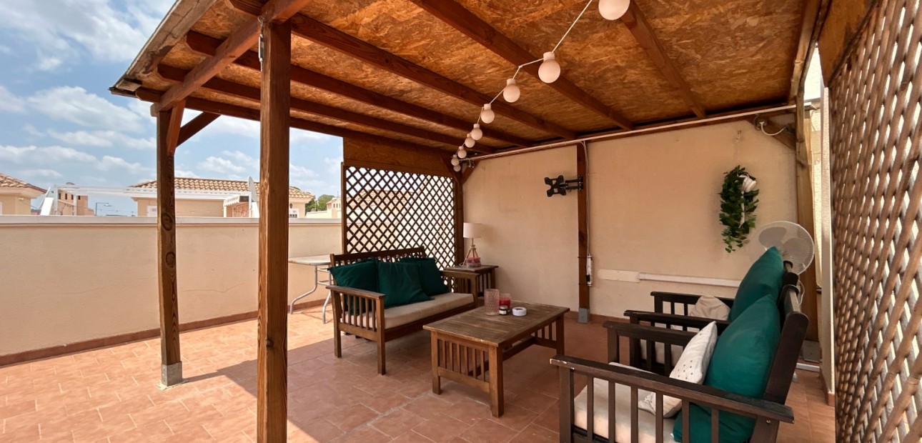 Sale - Apartment / flat -
Jacarilla