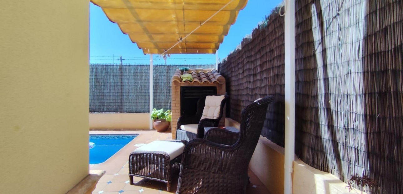 Herverkoop - Villa -
Torrevieja - Aguas nuevas 2