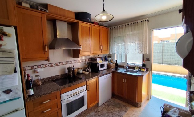 Herverkoop - Villa -
Torrevieja - Aguas nuevas 2