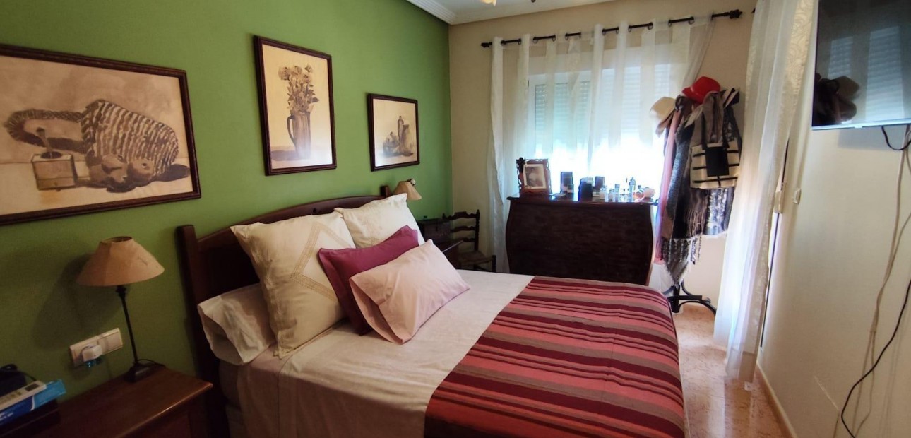 Herverkoop - Villa -
Torrevieja - Aguas nuevas 2