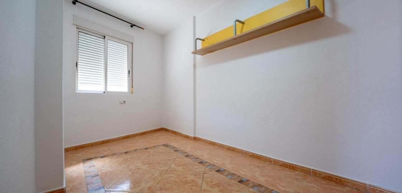 Venta - Apartamento / piso -
Torrevieja - Aguas Nuevas