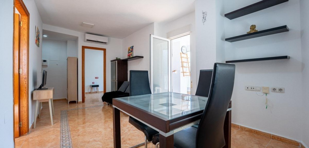 Venta - Apartamento / piso -
Torrevieja - Aguas Nuevas