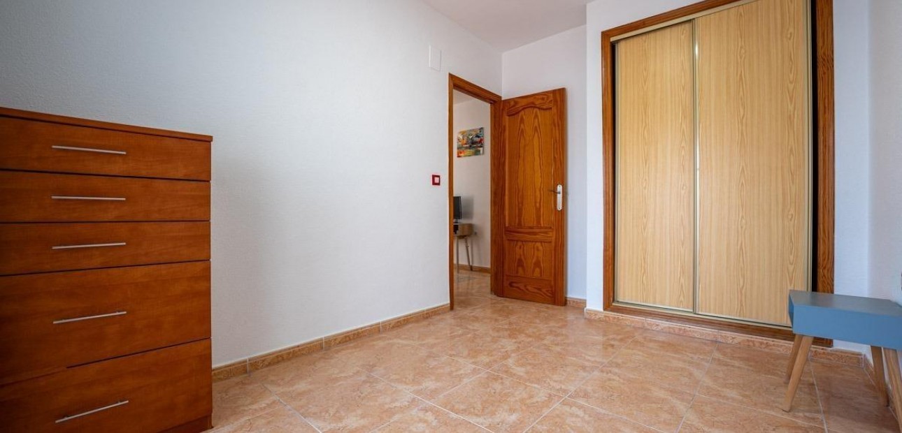 Venta - Apartamento / piso -
Torrevieja - Aguas Nuevas