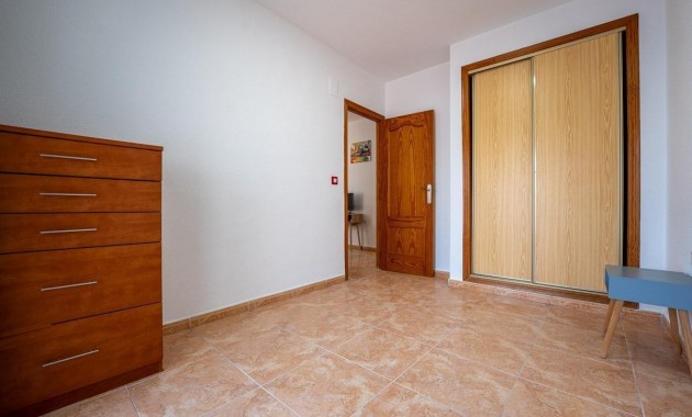 Venta - Apartamento / piso -
Torrevieja - Aguas Nuevas