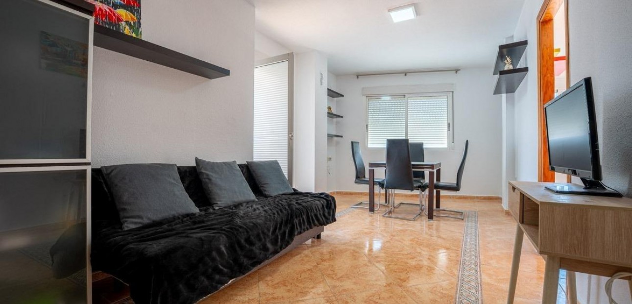 Venta - Apartamento / piso -
Torrevieja - Aguas Nuevas