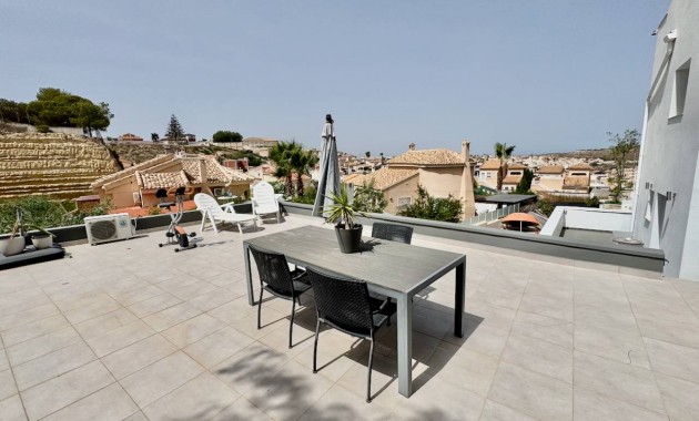 Venta - Villa -
Ciudad Quesada