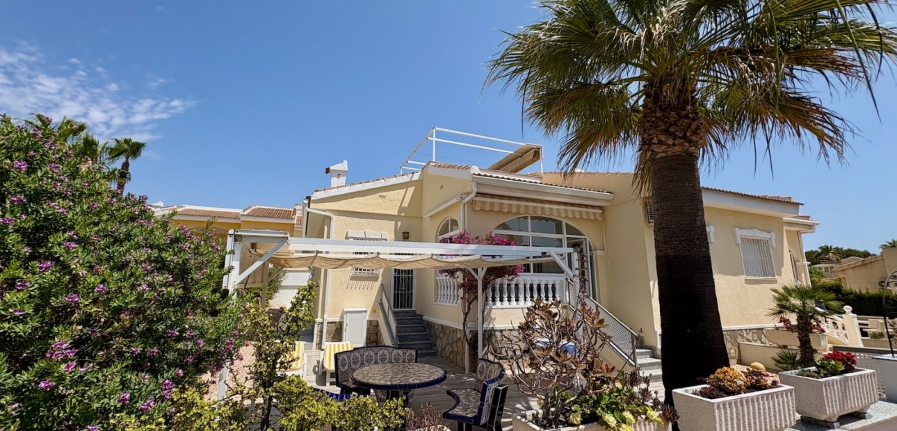 Herverkoop - Adosado -
Ciudad Quesada - Rojales