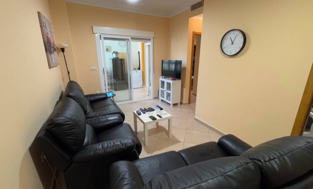 Venta - Apartamento / piso -
Formentera del Segura