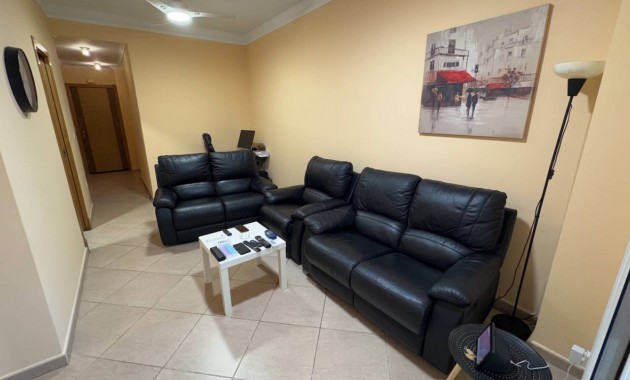 Venta - Apartamento / piso -
Formentera del Segura