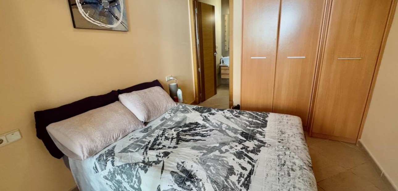 Venta - Apartamento / piso -
Formentera del Segura