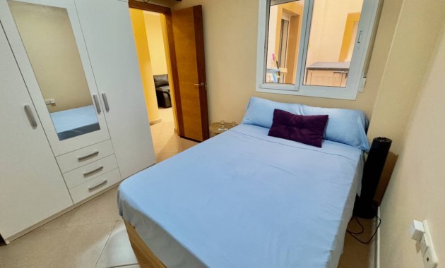 Venta - Apartamento / piso -
Formentera del Segura