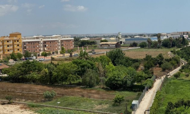 Venta - Apartamento / piso -
Formentera del Segura