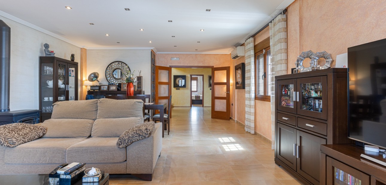 Herverkoop - Detached Villa -
Los Montesinos - La herrada