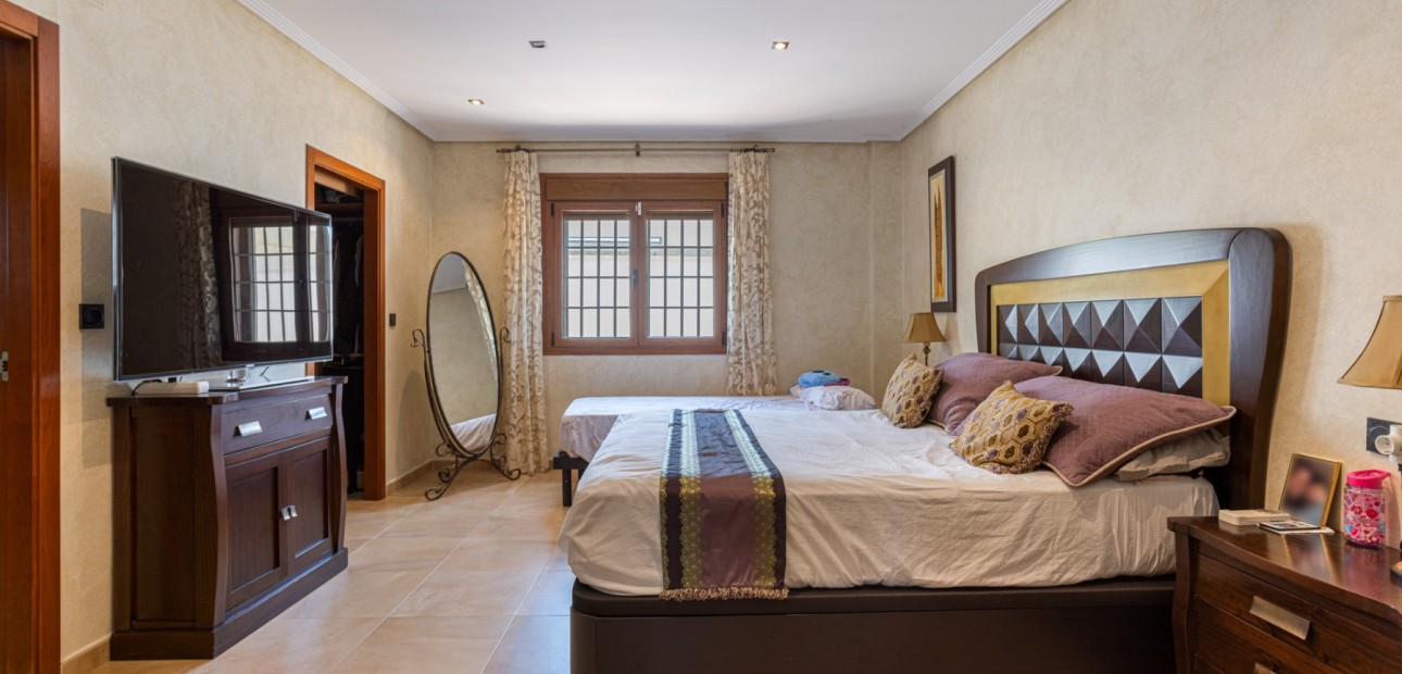 Herverkoop - Detached Villa -
Los Montesinos - La herrada
