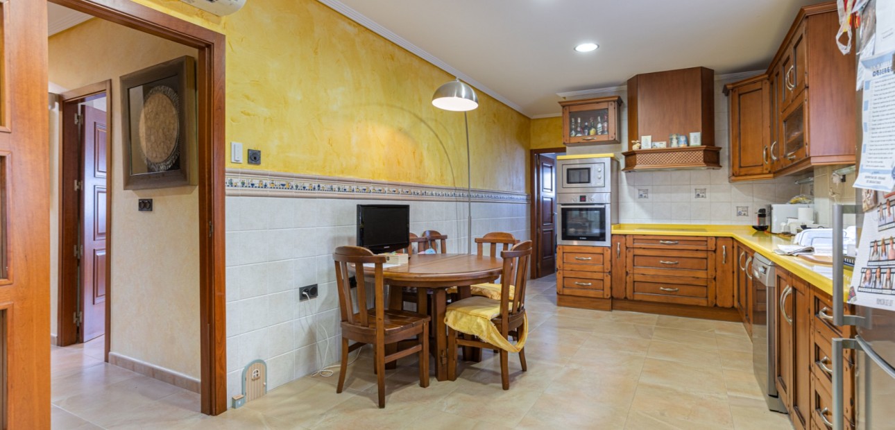 Herverkoop - Detached Villa -
Los Montesinos - La herrada