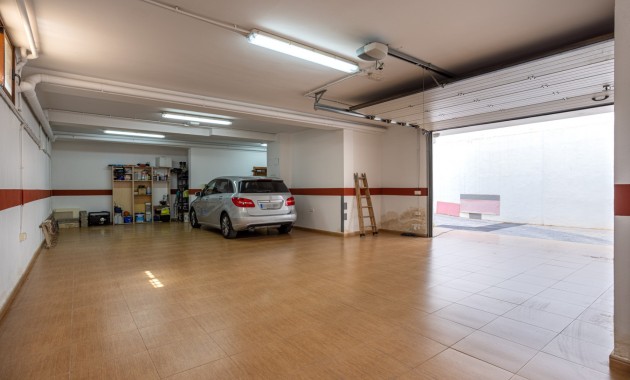 Herverkoop - Detached Villa -
Los Montesinos - La herrada