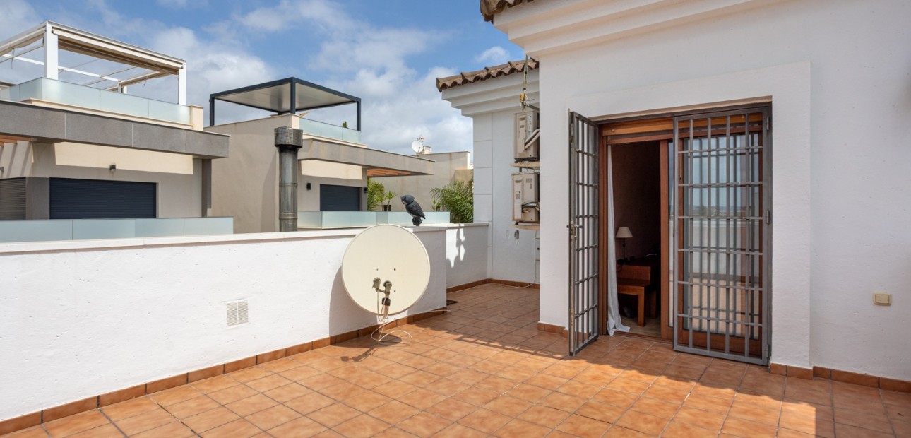 Herverkoop - Detached Villa -
Los Montesinos - La herrada