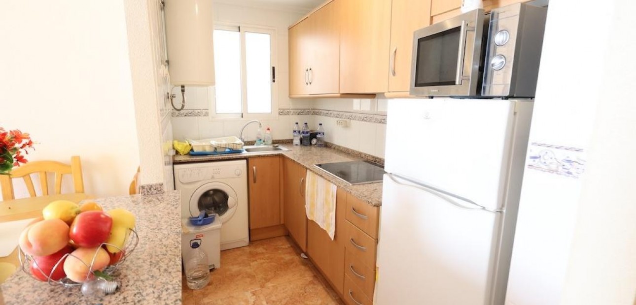 Sale - Apartment / flat -
Torrevieja - Playa de los locos