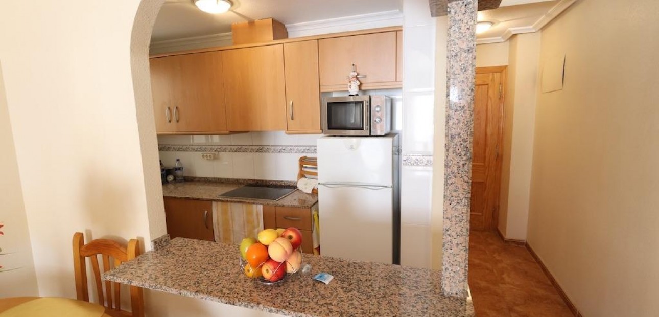 Sale - Apartment / flat -
Torrevieja - Playa de los locos