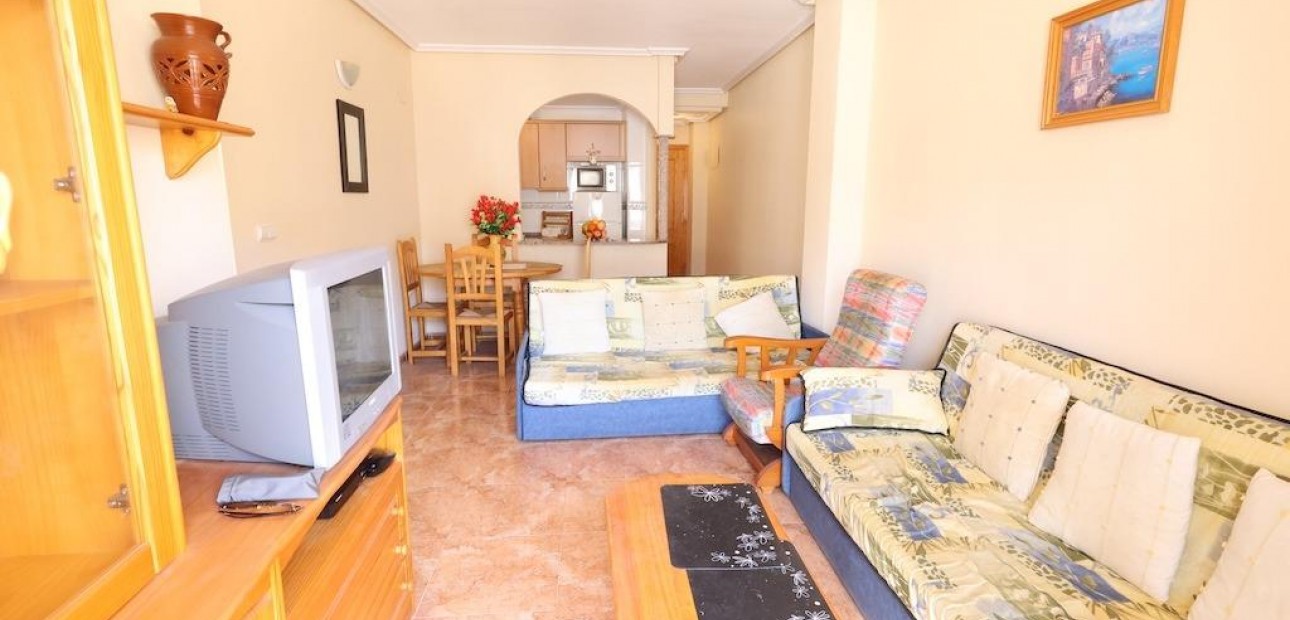 Sale - Apartment / flat -
Torrevieja - Playa de los locos