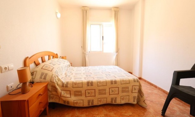 Herverkoop - Appartement / flat -
Torrevieja - Playa de los locos