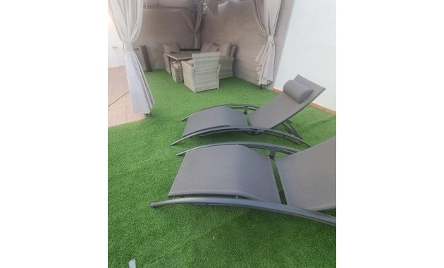 Herverkoop - Bungalow -
Torrevieja - Centro
