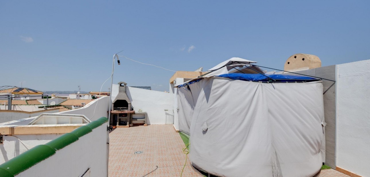 Herverkoop - Bungalow -
Torrevieja - Centro