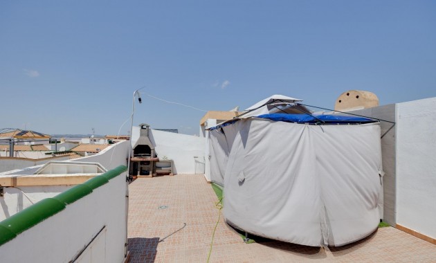 Herverkoop - Bungalow -
Torrevieja - Centro