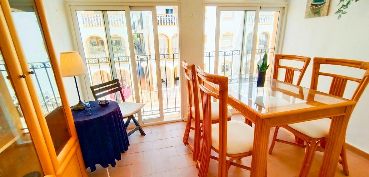 Herverkoop - Appartement / flat -
Orihuela - Zona Centro