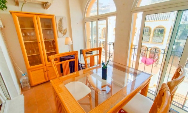 Herverkoop - Appartement / flat -
Orihuela - Zona Centro