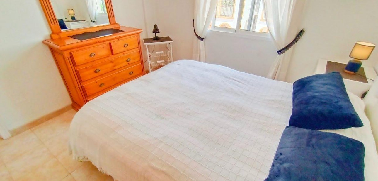 Herverkoop - Appartement / flat -
Orihuela - Zona Centro