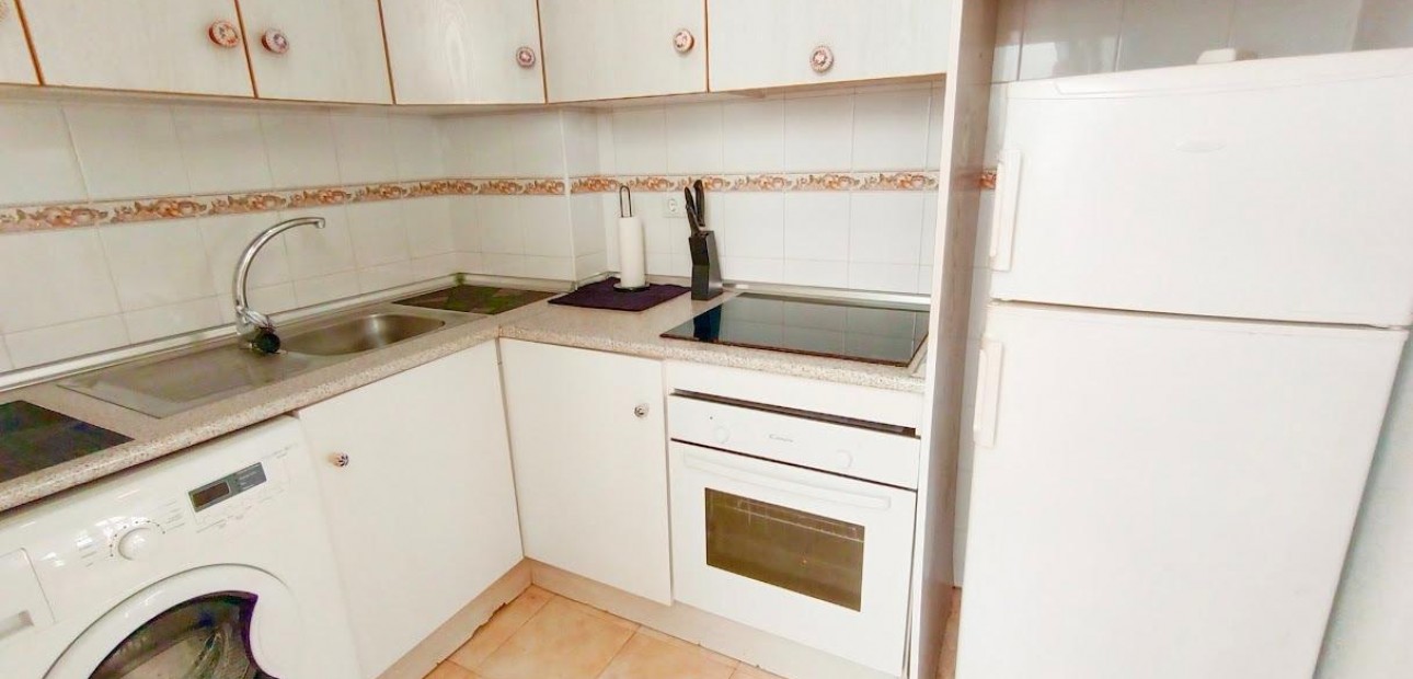 Herverkoop - Appartement / flat -
Orihuela - Zona Centro