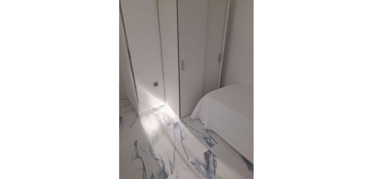 Herverkoop - Villa -
Torrevieja - La Siesta - El Salado - Torreta