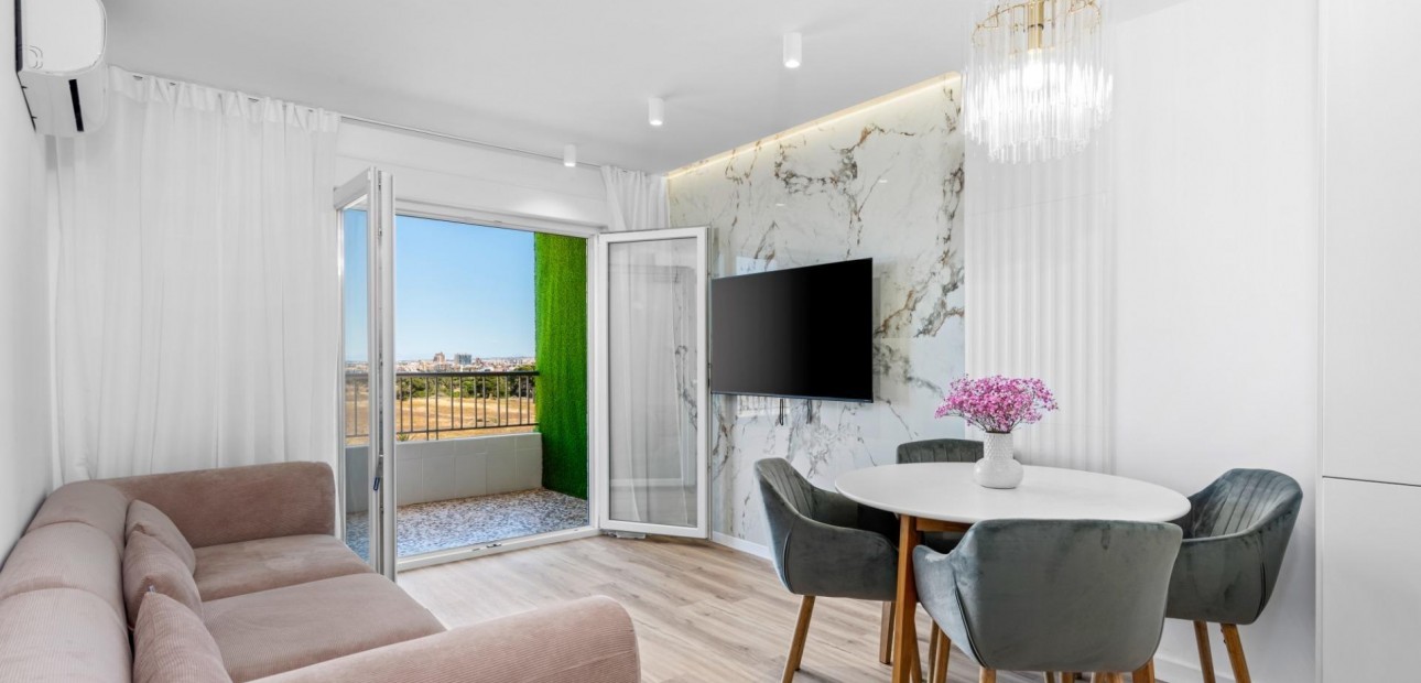 Herverkoop - Appartement / flat -
Orihuela Costa - Playa Flamenca