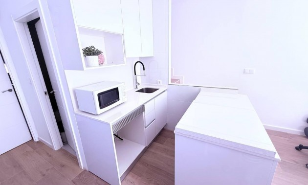 Herverkoop - Terraced house -
Orihuela Costa - Las Filipinas