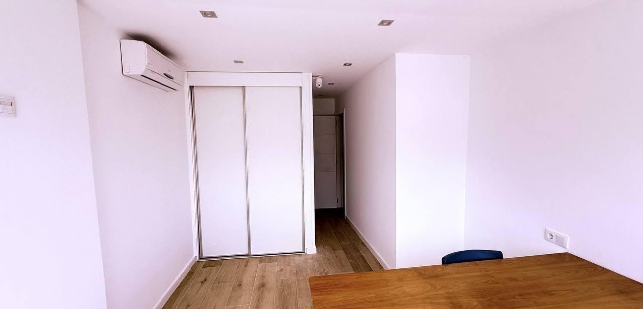 Herverkoop - Terraced house -
Orihuela Costa - Las Filipinas