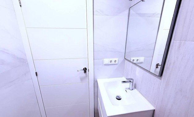 Herverkoop - Terraced house -
Orihuela Costa - Las Filipinas