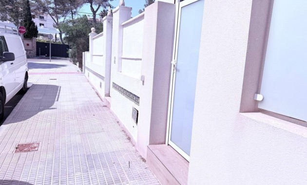 Herverkoop - Terraced house -
Orihuela Costa - Las Filipinas