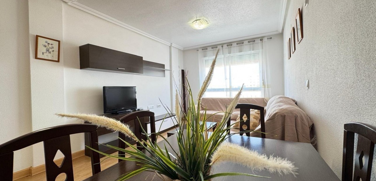 Herverkoop - Appartement / flat -
Torrevieja - torrevieja