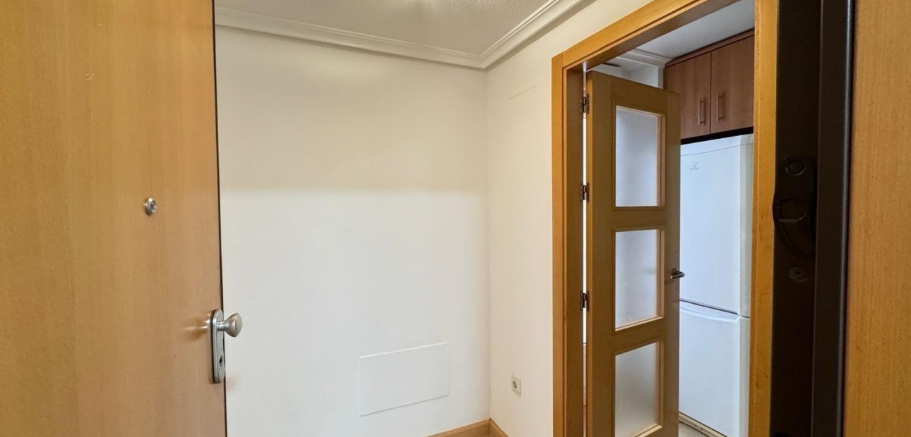 Herverkoop - Appartement / flat -
Torrevieja - torrevieja