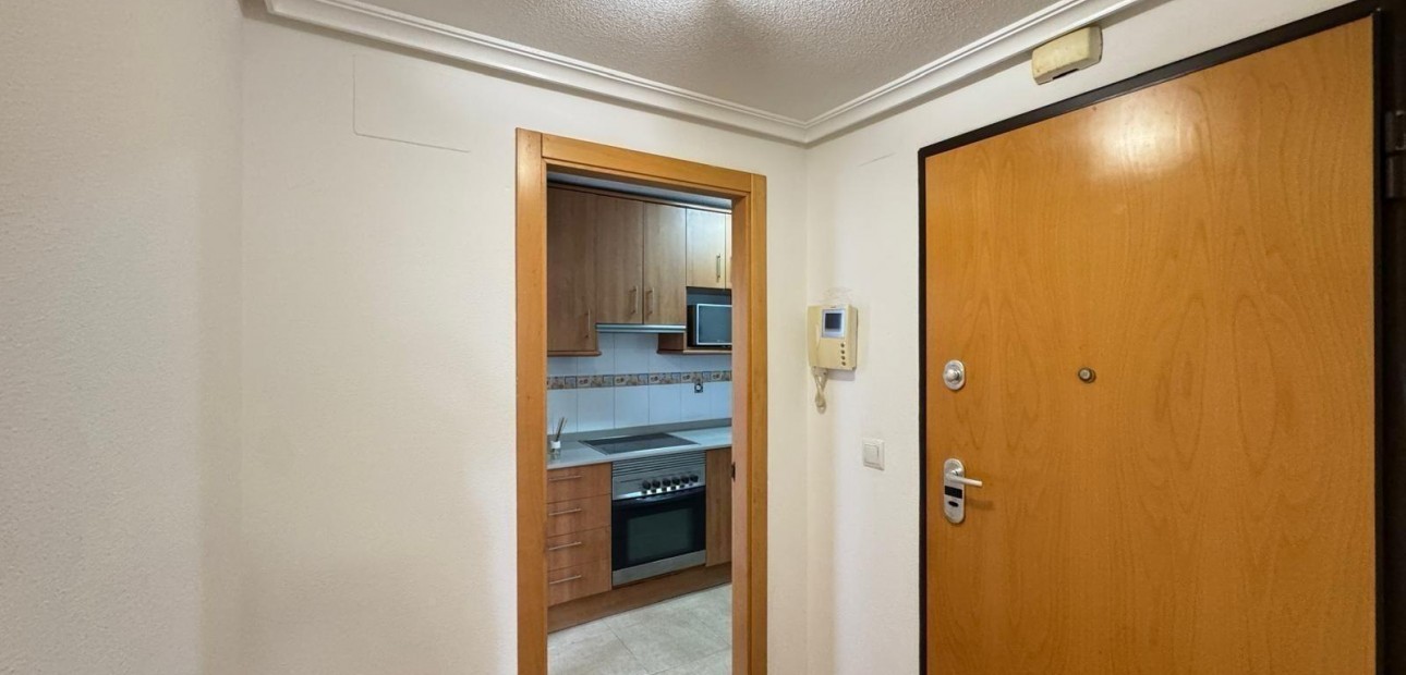 Herverkoop - Appartement / flat -
Torrevieja - torrevieja