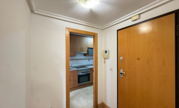 Herverkoop - Appartement / flat -
Torrevieja - torrevieja