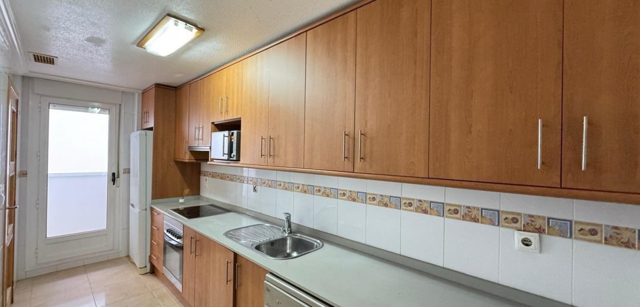 Herverkoop - Appartement / flat -
Torrevieja - torrevieja