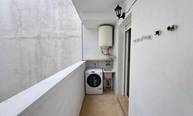 Herverkoop - Appartement / flat -
Torrevieja - torrevieja