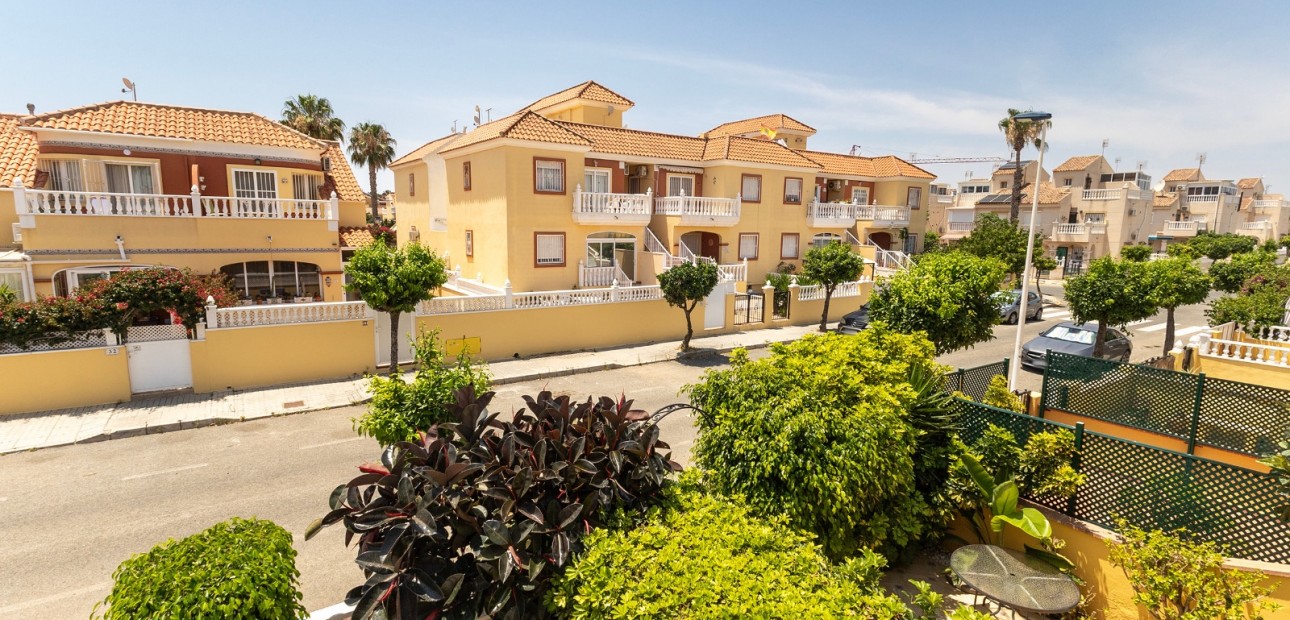 Venta - Adosado -
La Torreta - Torrevieja