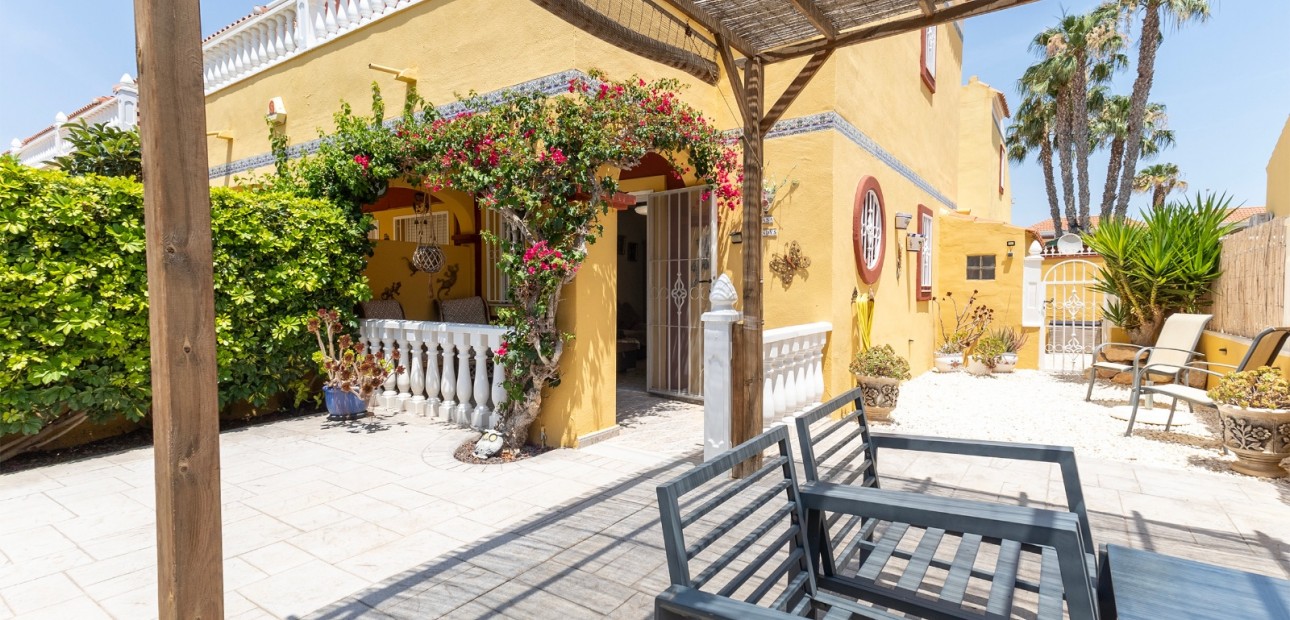 Venta - Adosado -
La Torreta - Torrevieja