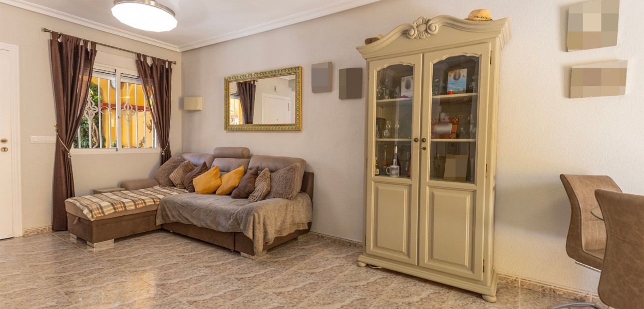 Venta - Adosado -
La Torreta - Torrevieja